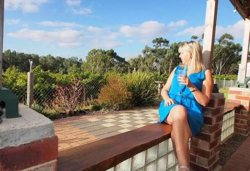 Bed & Breakfast At Tiffany's