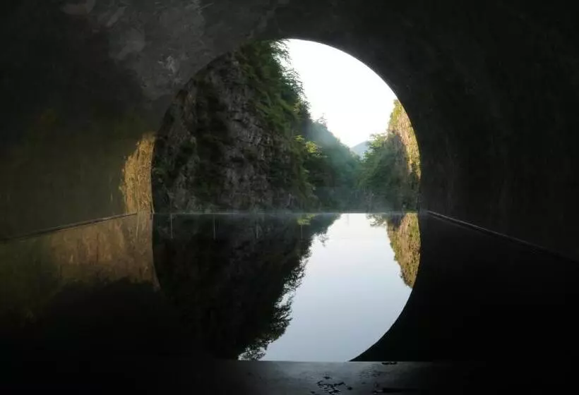 Hotelli Björk （森の宿 ビヨルク）