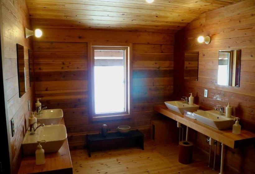 호텔 Björk （森の宿 ビヨルク）