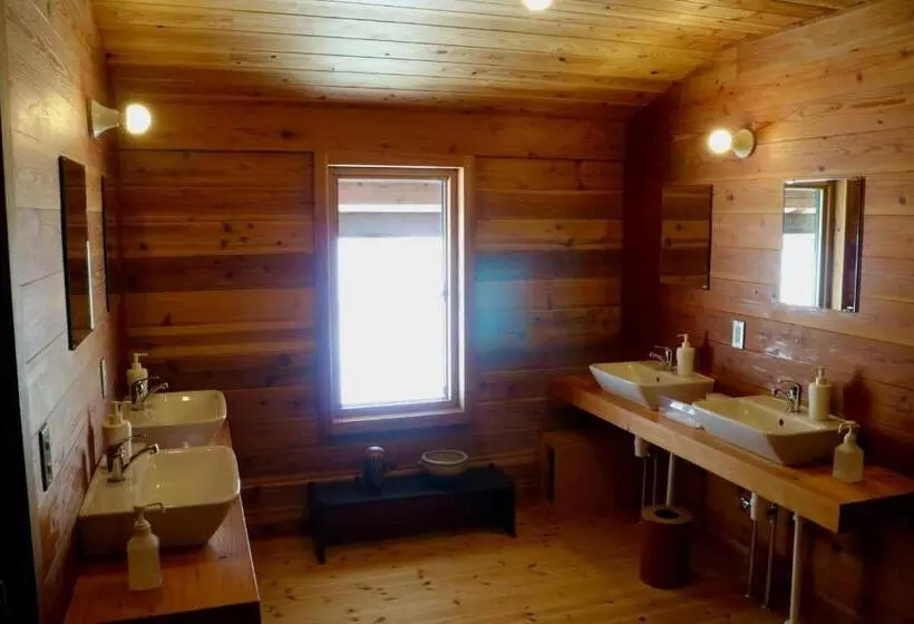 Hotelli Björk （森の宿 ビヨルク）