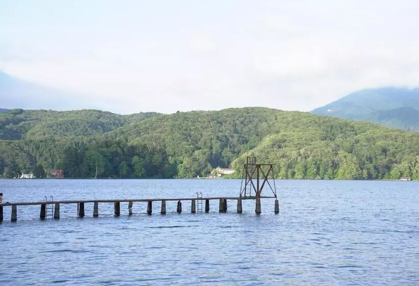 Hotelli Björk （森の宿 ビヨルク）