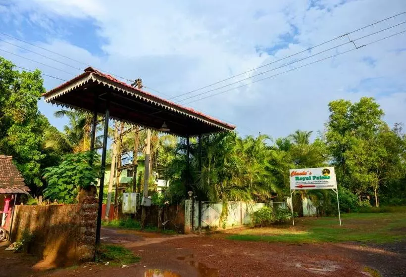 ホテル Chandus Royal Palms