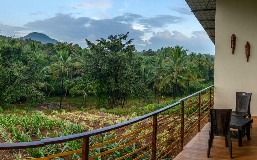 فندق Chandus Royal Palms