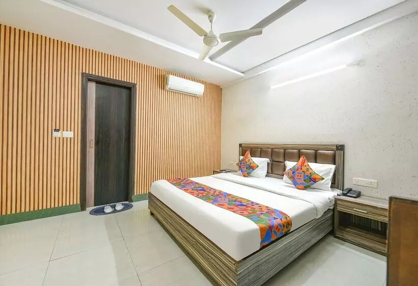 Fabhotel Ess Pee Grand