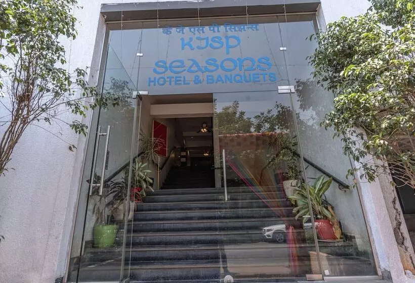 Hotelli Kjsp Seasons