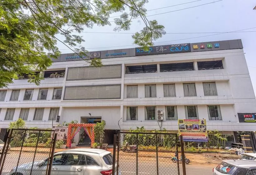 Hotelli Kjsp Seasons