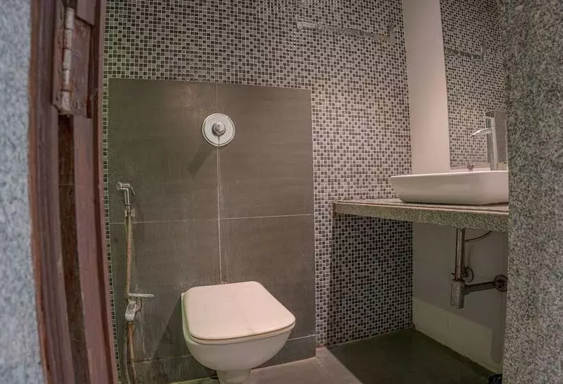 Hotelli Kjsp Seasons