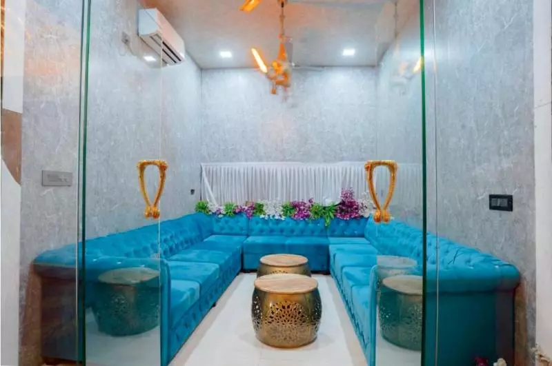 Hotelli Kjsp Seasons