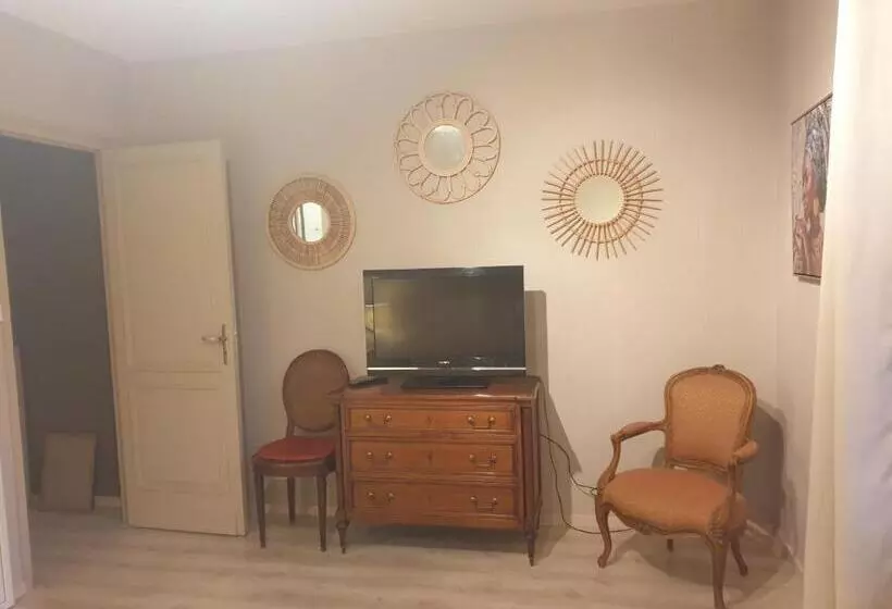 Majatalo Au Clos Du Bourg