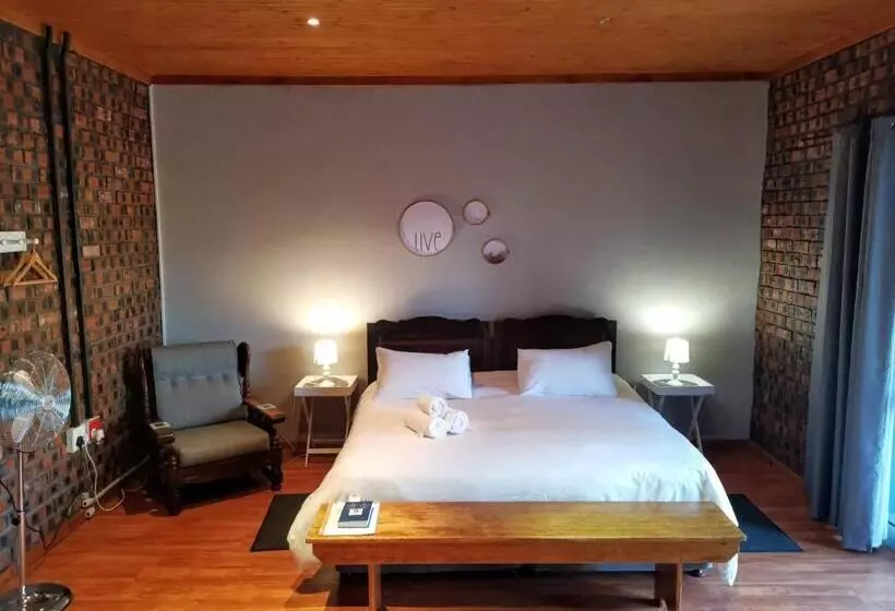 Majatalo En Route Guest House