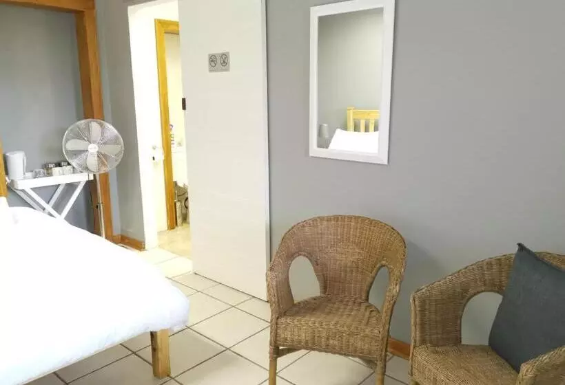 Majatalo En Route Guest House