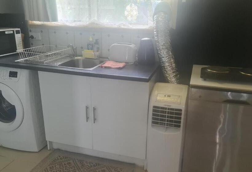 膳宿费 Jjjgm Place @ Alex Hills