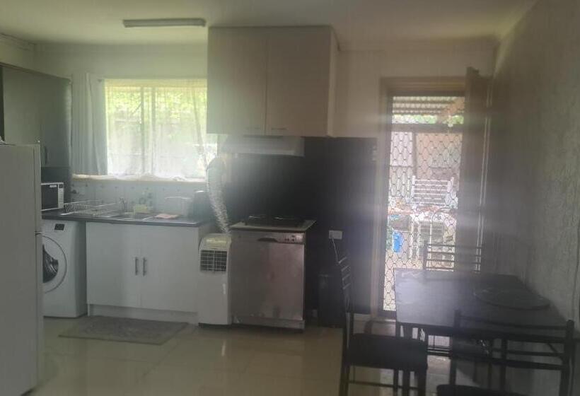 膳宿费 Jjjgm Place @ Alex Hills