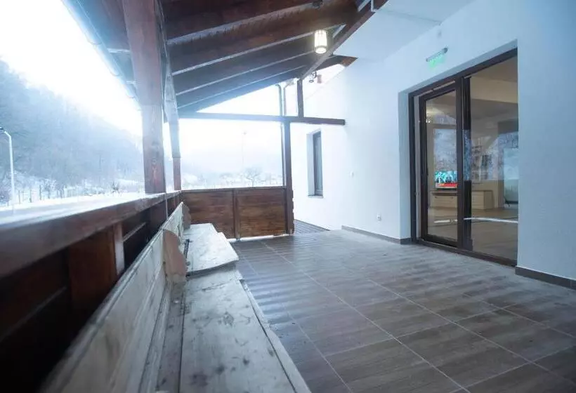 ペンション Livada Amely