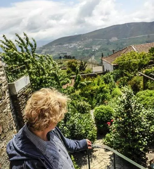 Majatalo Mesao Provesende