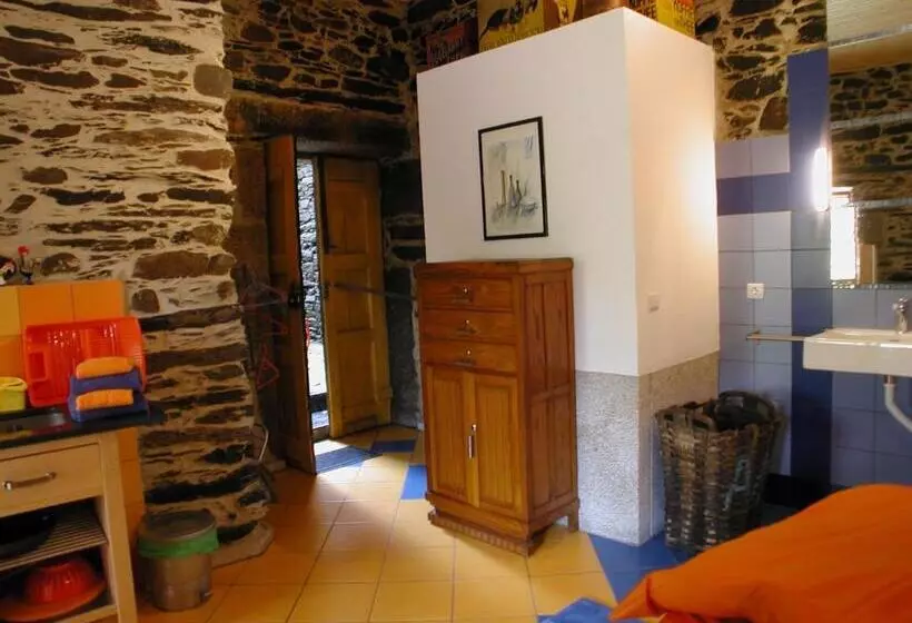 Majatalo Mesao Provesende