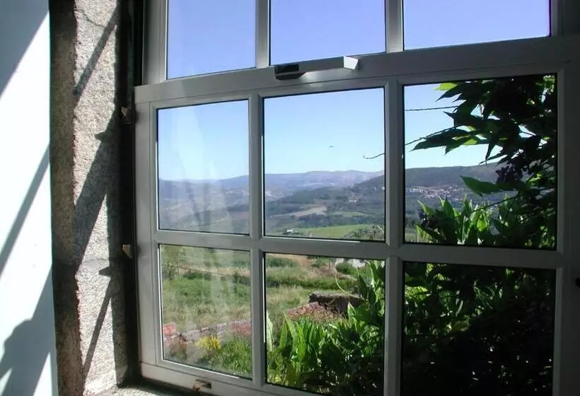 Majatalo Mesao Provesende