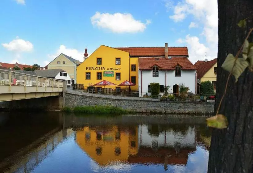 Majatalo Penzion U Blanice
