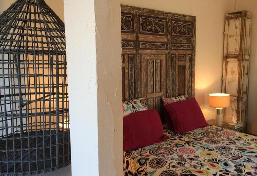 Пансион Terre De Boheme