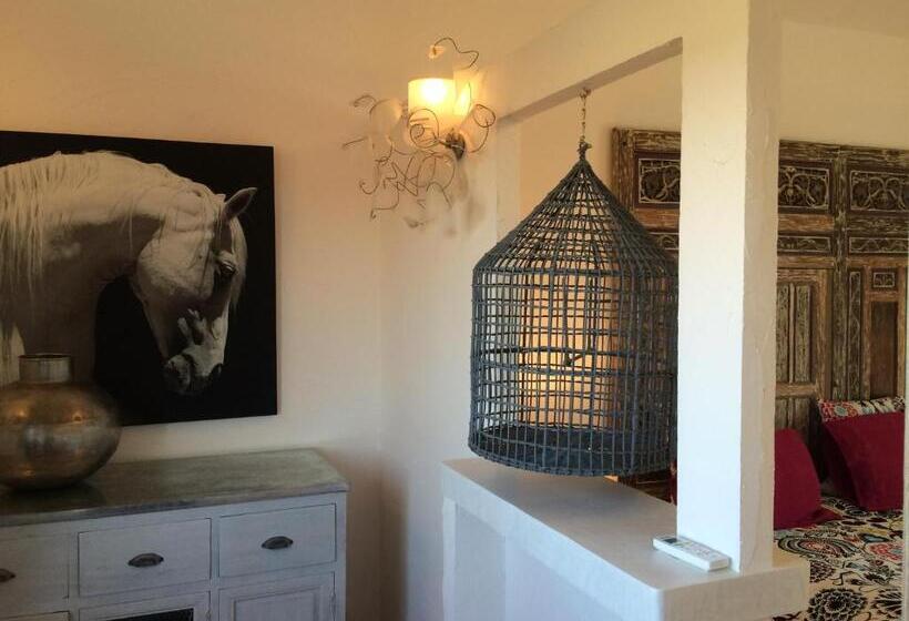 Пансион Terre De Boheme