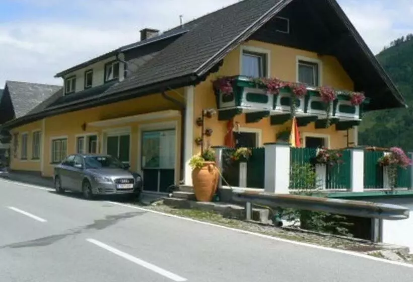 Retkeilymaja Gasthof Pension Stieber