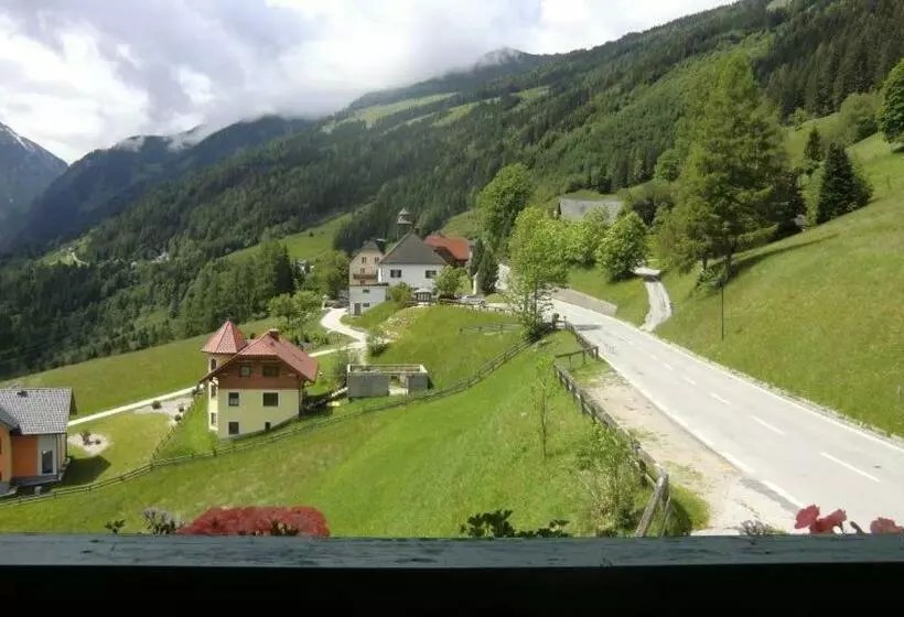 Retkeilymaja Gasthof Pension Stieber