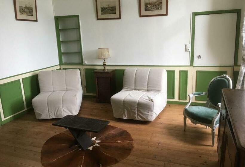 Bed and Breakfast Château De Villers Châtel