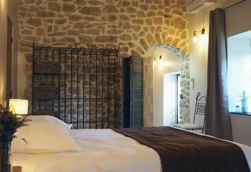 Aamiaismajoitus (B&B) L Ermitage De Saint Bardoux