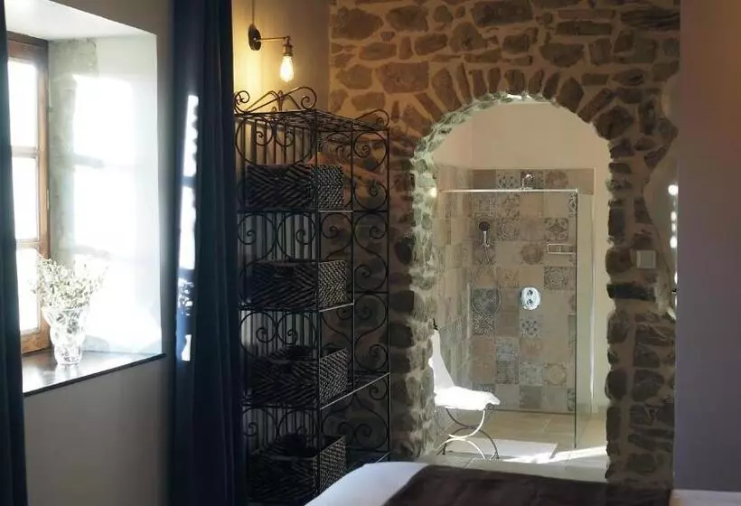 Aamiaismajoitus (B&B) L Ermitage De Saint Bardoux