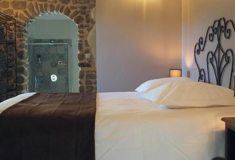 مبيت وإفطار L Ermitage De Saint Bardoux