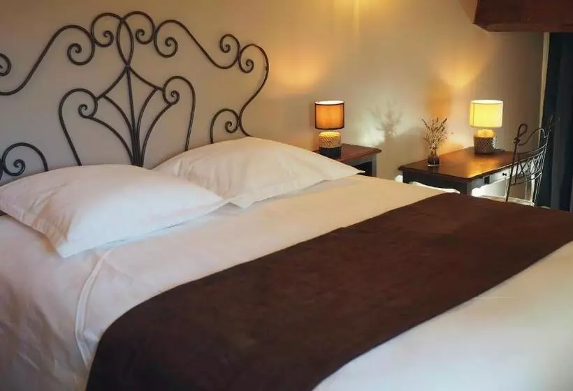 Aamiaismajoitus (B&B) L Ermitage De Saint Bardoux