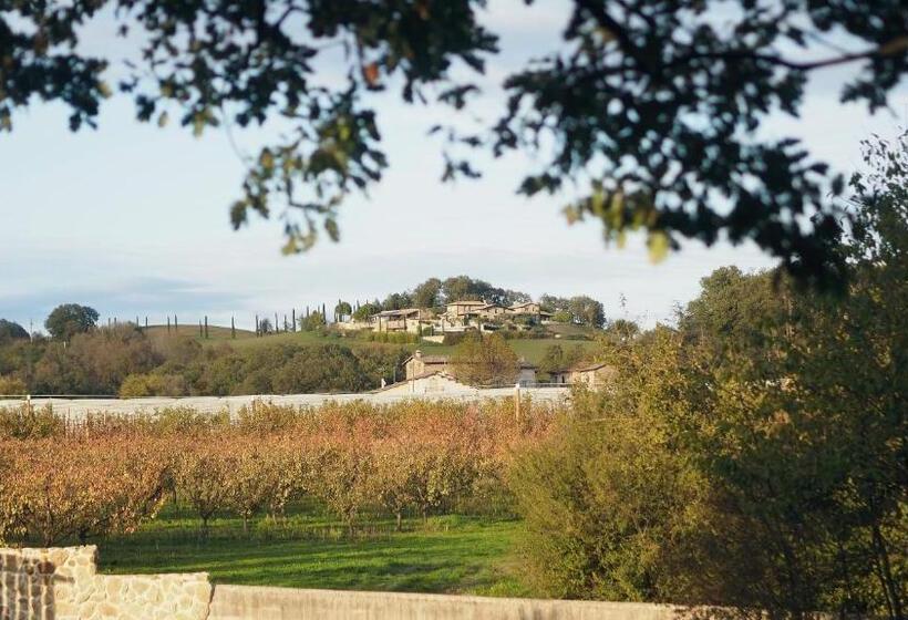 مبيت وإفطار L Ermitage De Saint Bardoux