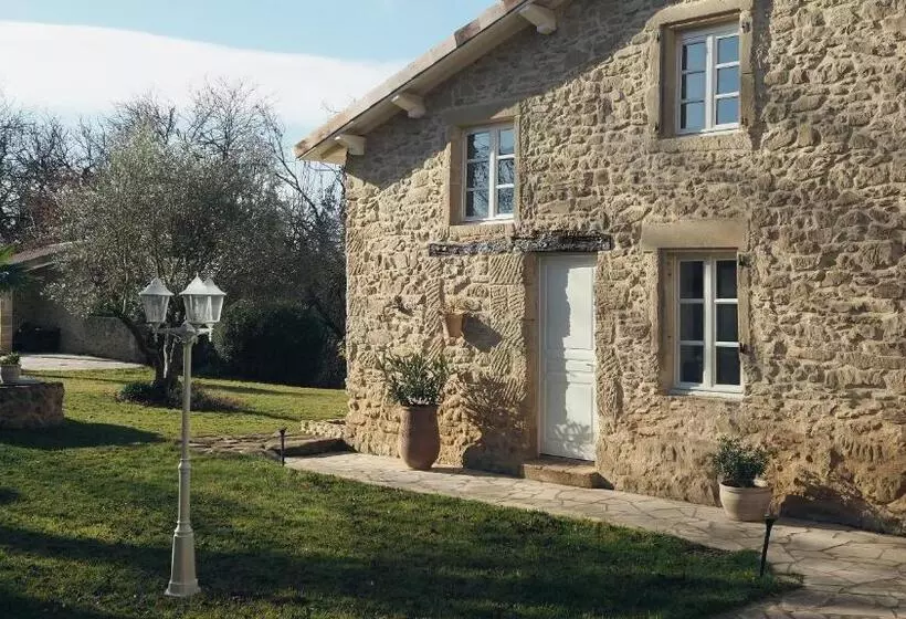 Aamiaismajoitus (B&B) L Ermitage De Saint Bardoux