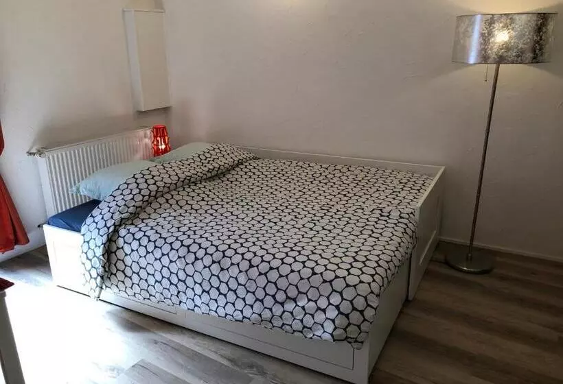 Aamiaismajoitus (B&B) La Maisonnette Auvergnate