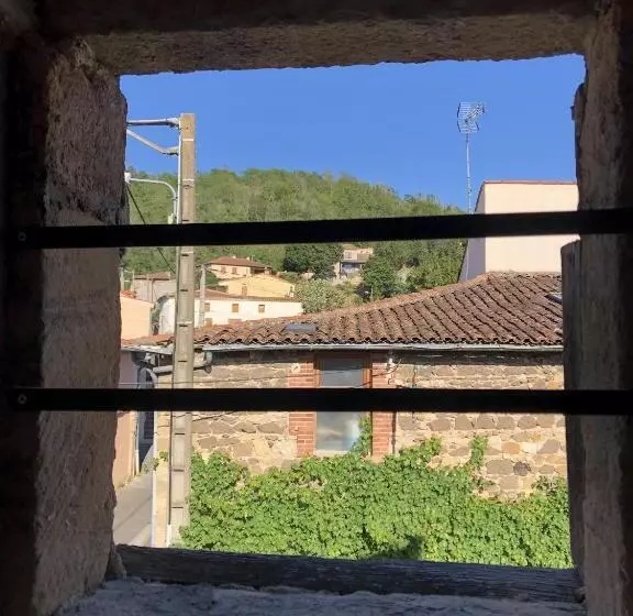 Aamiaismajoitus (B&B) La Maisonnette Auvergnate
