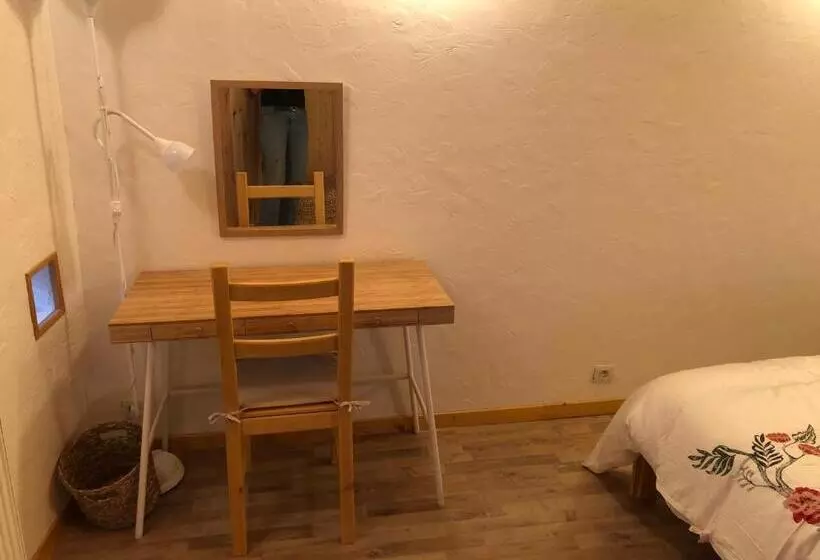 Aamiaismajoitus (B&B) La Maisonnette Auvergnate
