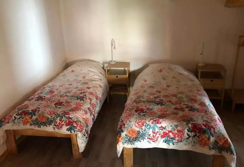 Aamiaismajoitus (B&B) La Maisonnette Auvergnate
