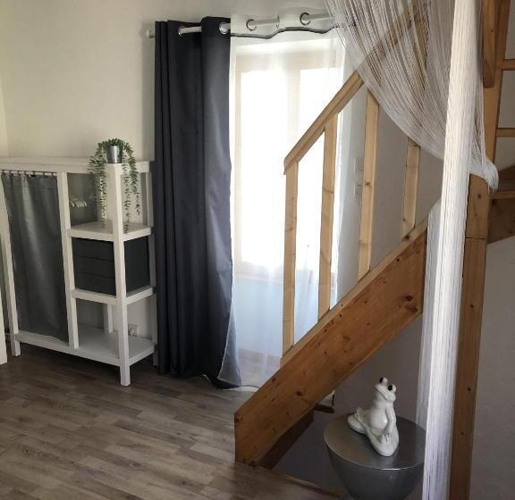 مبيت وإفطار La Maisonnette Auvergnate