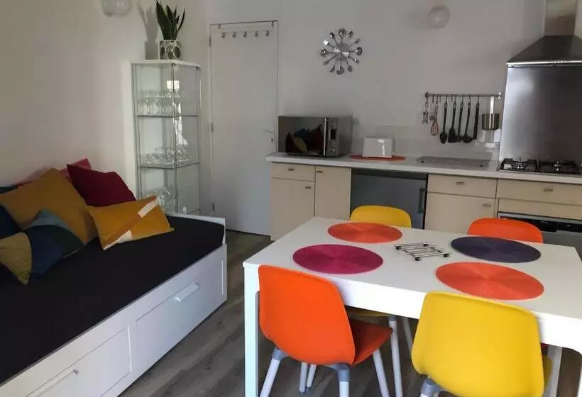 Aamiaismajoitus (B&B) La Maisonnette Auvergnate