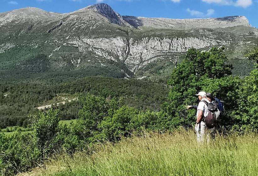 ベッドアンドブレックファースト La Peyregoune, Logement En Pleine Nature Et Table D Hôtes