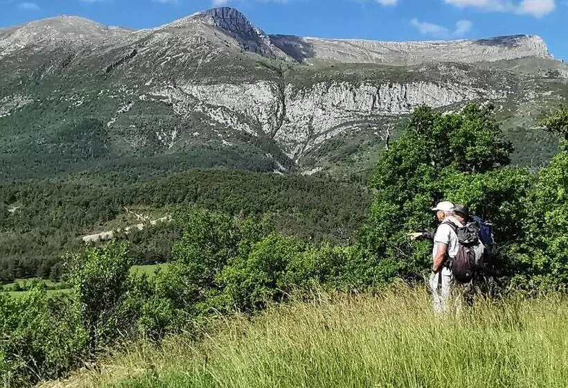 Aamiaismajoitus (B&B) La Peyregoune, Logement En Pleine Nature Et Table D Hôtes