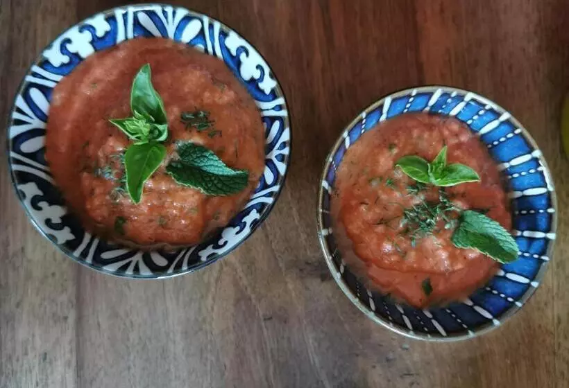 Aamiaismajoitus (B&B) La Peyregoune, Logement En Pleine Nature Et Table D Hôtes