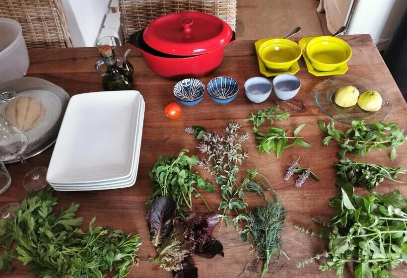 ベッドアンドブレックファースト La Peyregoune, Logement En Pleine Nature Et Table D Hôtes