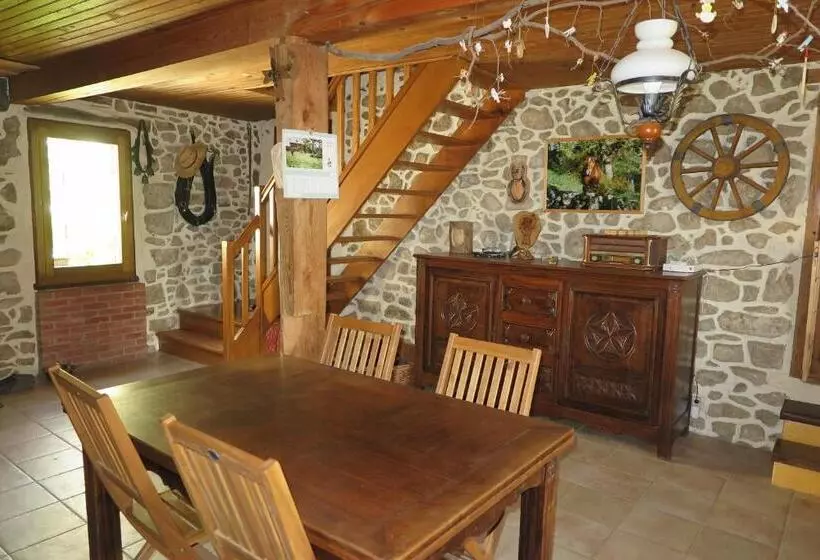 Aamiaismajoitus (B&B) Le Corral Chambre D Hôte