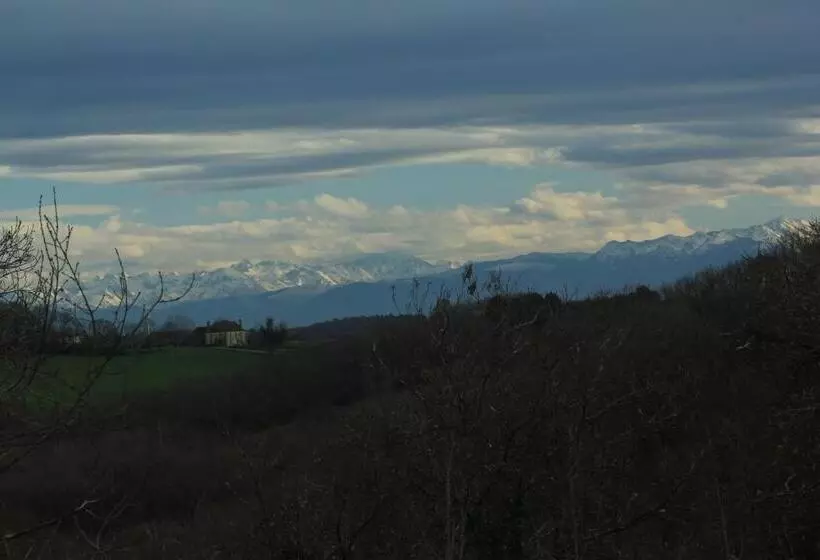 Aamiaismajoitus (B&B) O Jardin