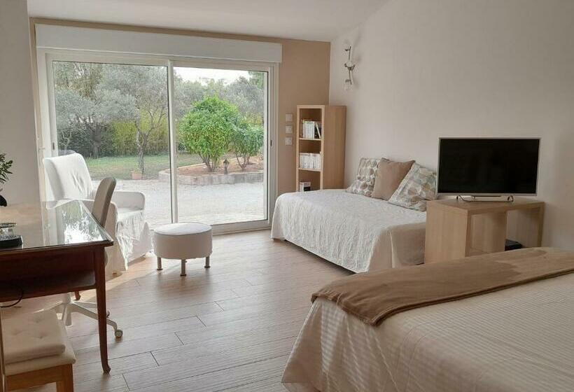 Bed & Breakfast Au Pays De Cézanne