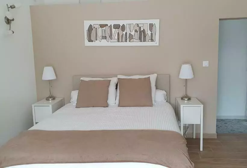 Bed & Breakfast Au Pays De Cézanne