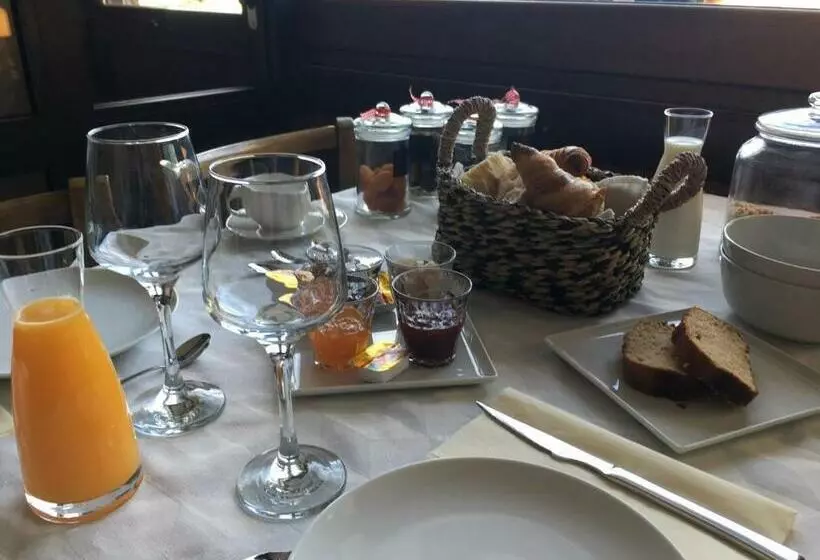 Hotelli Auberge à La Vieille Cure