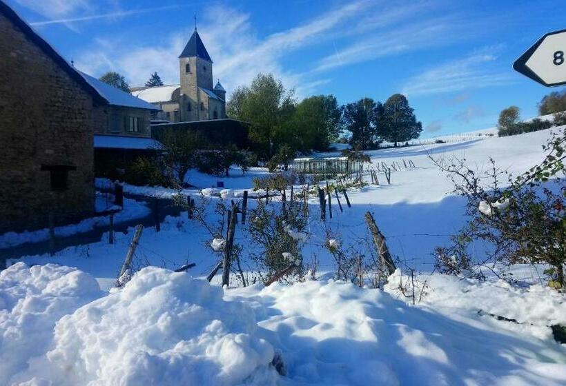 ホテル Auberge à La Vieille Cure