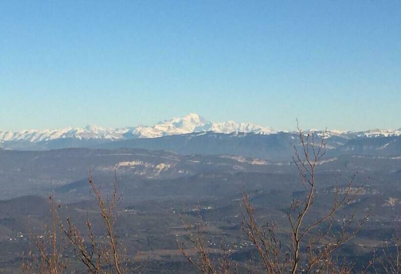 ホテル Auberge à La Vieille Cure